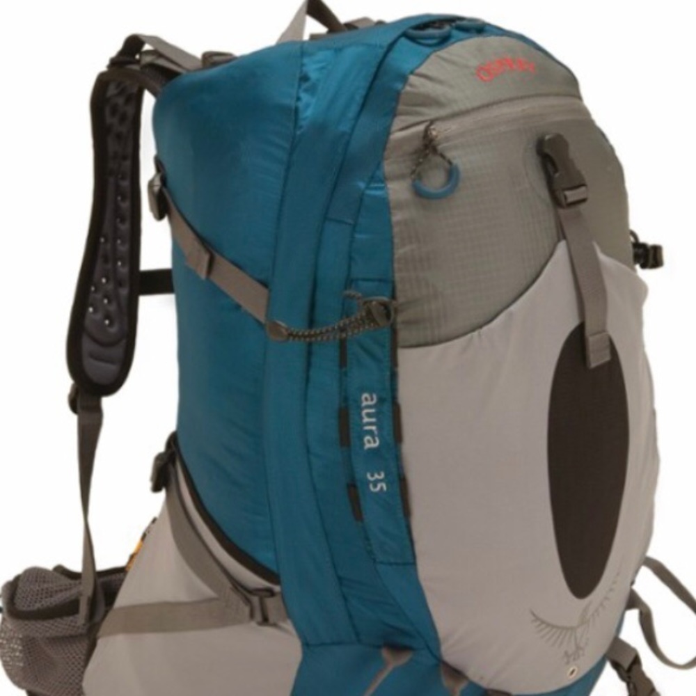 Osprey Aura 35 women’s medium pack
